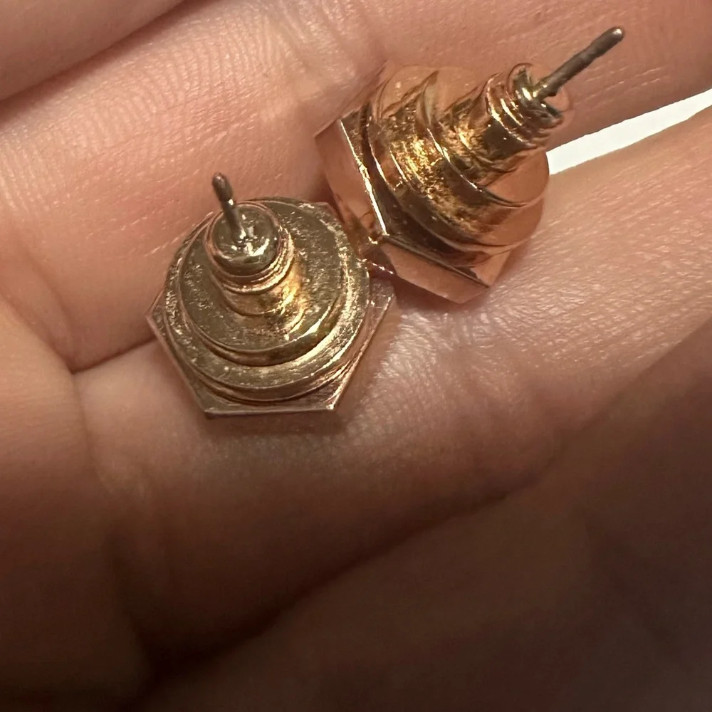 Tory Burch Rose Gold Tone earrings - Picture 3 of 3